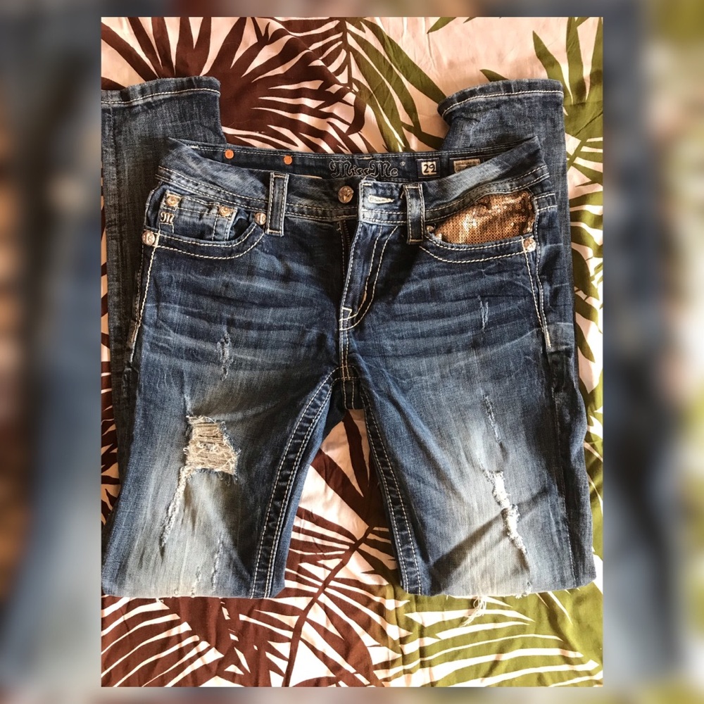 Distressed Miss Me straight leg jeans